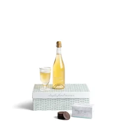 Daylesford Organic Non-alcoholic>Kombucha and Chocolate Gift Box