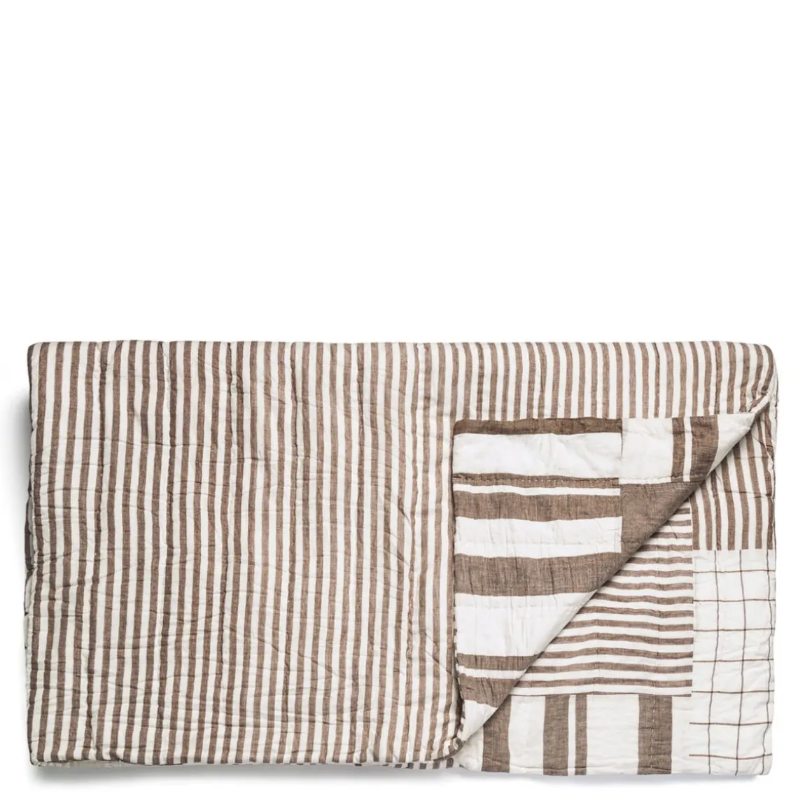 Daylesford Organic Throws & Cushions>Nila Landscapes Quilt Large