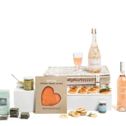 Daylesford Organic Meat & Fish>Sparkle & Smoked Hamper