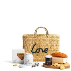 Daylesford Organic Cakes|Tea & Coffee>Teatime Gift Basket